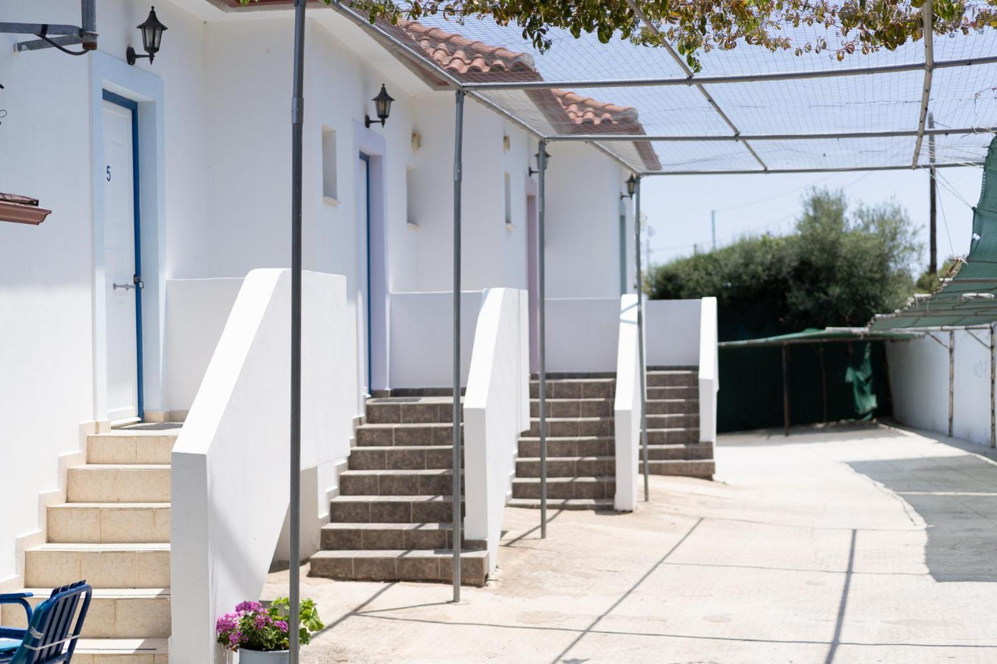 Blue Houses Maisonettes Kamária 외부 사진